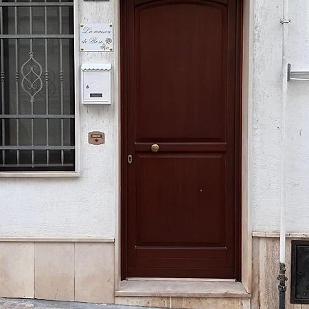 La Maison De Rose ออสตูนี ภายนอก รูปภาพ